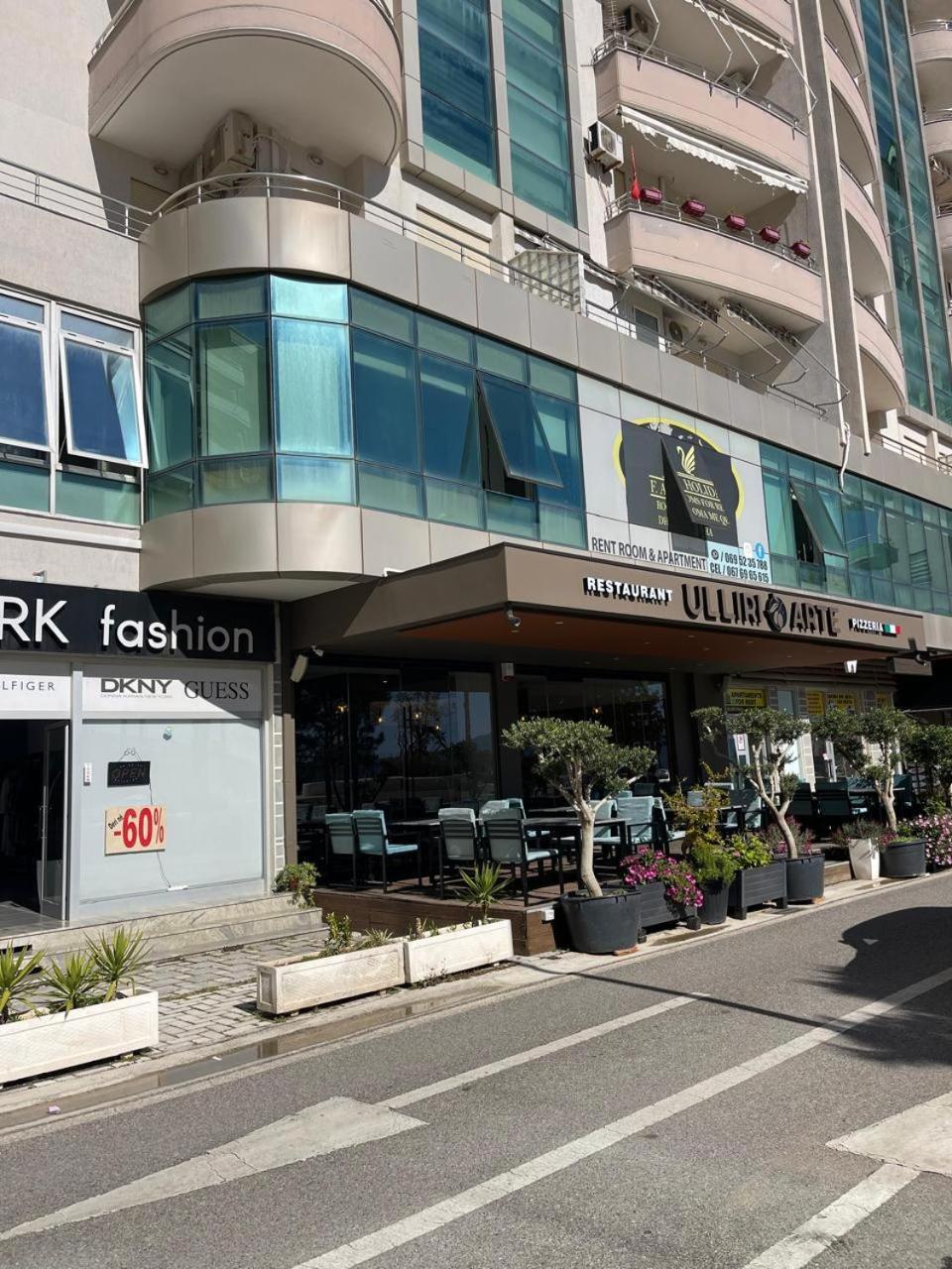 Hotell Fa_holidays Vlorë